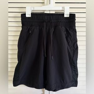 Zella Women’s Stretch Waist Active Shorts Size XS Black Drawstring Pocke…